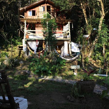 Вілла Cabana Magica Praia E Floresta, Vale Da Utopia, Pinheira Гуарда-ду-Ембау Екстер'єр фото