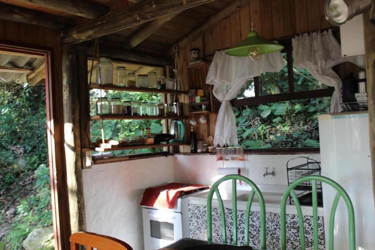 Вілла Cabana Magica Praia E Floresta, Vale Da Utopia, Pinheira Гуарда-ду-Ембау Екстер'єр фото